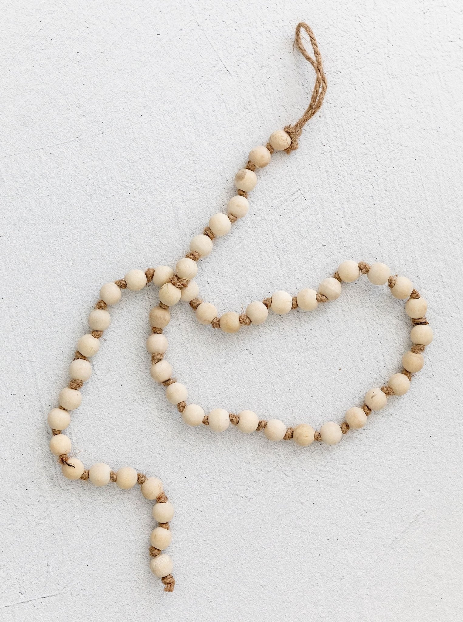 wood-bead-garland-802296